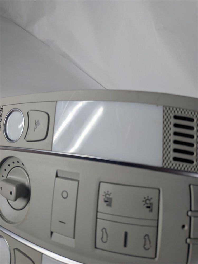 Thumbnail 8: 2007-2015 AUDI Q7 (4L) FRONT DOMELIGHT READING COURTESY DOME LIGHT LAMP (Grey)
