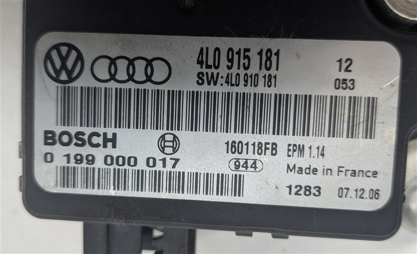 Thumbnail 6: 2007 AUDI Q7 (4L) BATTERY VOLTAGE MONITORING CONTROL MODULE COMPUTER