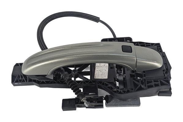 07-15 AUDI Q7 (4L) RIGHT FRONT PASSENGER KEYLESS EXTERIOR DOOR HANDLE (Green)