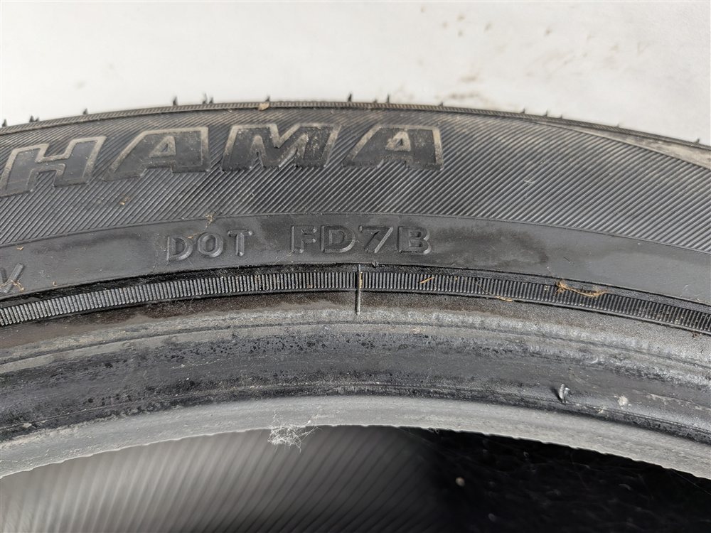 Thumbnail 6: YOKOHAMA PARADA SPEC-X 275/45R20 110V SUV TRUCK TIRE 275 45 20