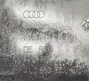 Thumbnail 10: 13-15 AUDI Q7 4L FRONT CENTER PRIMARY GRILLE TRIM LOGO OPT PQX S-LINE APPEARANCE