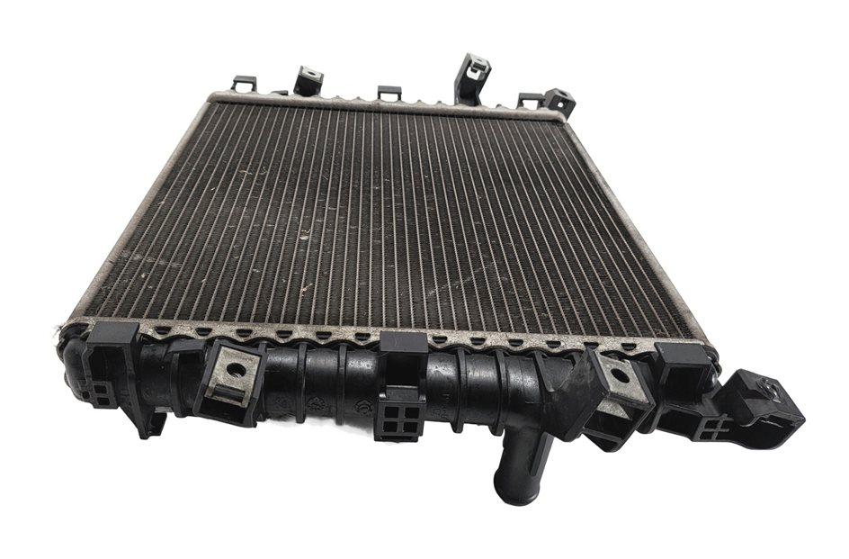 Thumbnail 5: 2011-2015 AUDI Q7 (4L) 3.0L SUPERCHARGED ENGINE LEFT OR RIGHT AUXILIARY RADIATOR