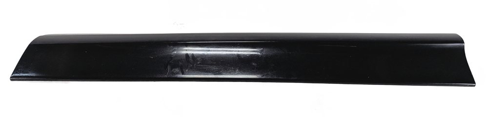 Thumbnail 2: 08-15 AUDI Q7 (4L) FRONT RIGHT PASSENGER LOWER DOOR TRIM MOULDING S LINE (Black)