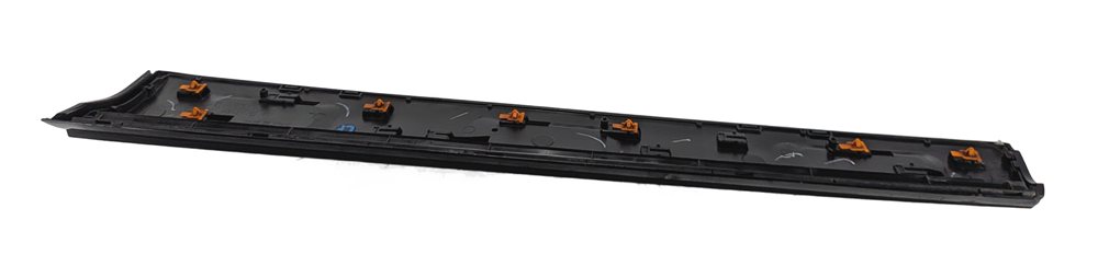 Thumbnail 3: 08-15 AUDI Q7 (4L) FRONT LEFT DRIVER LOWER DOOR TRIM MOULDING w/ S LINE (Black)