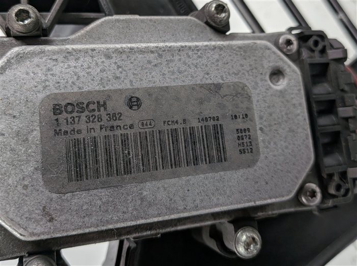 Thumbnail 7: 11-15 AUDI Q7 (4L) 3.0L ENGINE RADIATOR COOLING FAN (FOR MODELS w/ HITCH OPTION)