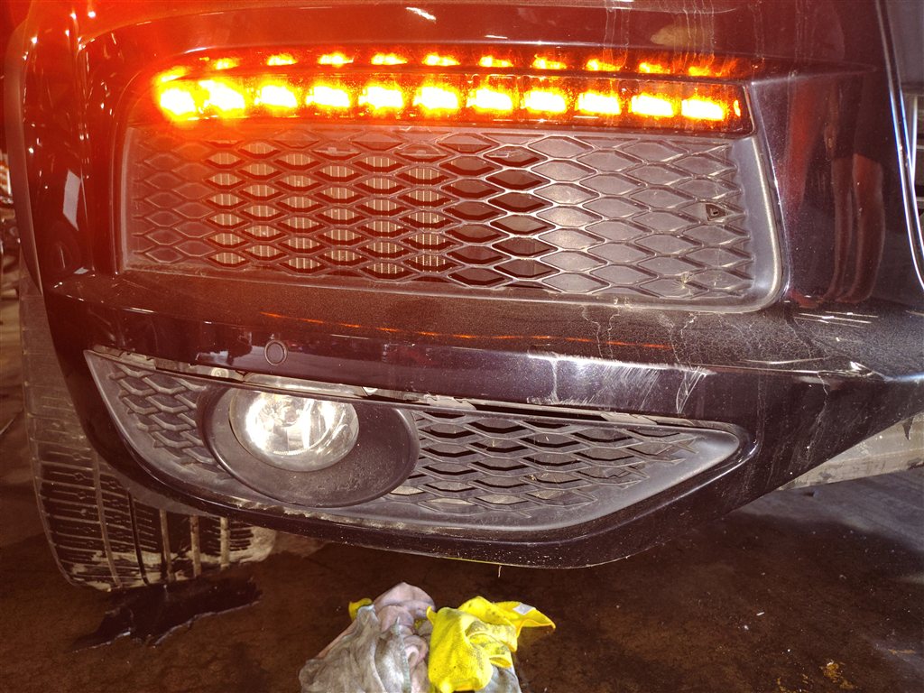 Thumbnail 2: 10-15 AUDI Q7 (4L) FRONT RIGHT PASSENGER LED DRL TURN SIGNAL MARKER LIGHT LAMP