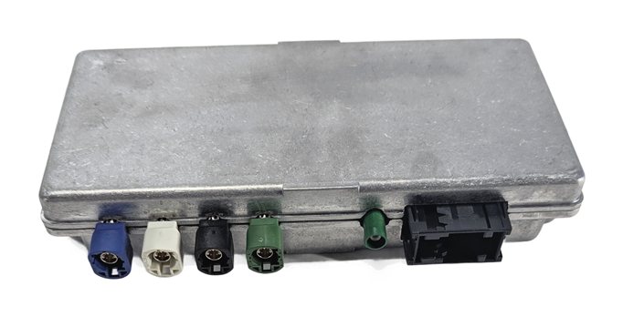 Thumbnail 2: 2010-2017 AUDI Q7 (4L) REARVIEW BACKUP REVERSE CAMERA CONTROL MODULE