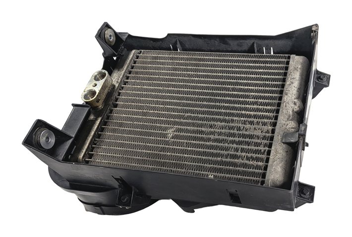 2007-2010 BMW X5 (E70) 4.8L ENGINE MOTOR OIL FLUID COOLER RADIATOR