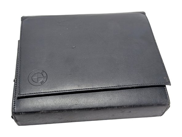 2009 BMW X5 (E70) 4.8L OWNER'S MANUAL BOOKLET w/CASE SET/10