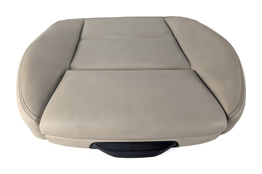 Thumbnail 4: 2017 MERCEDES GLA250 (X156) FRONT RIGHT PASSENGER SEAT BOTTOM CUSHION (Beige)