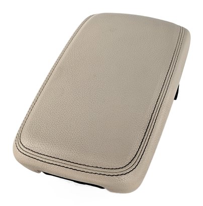 2015-2020 MERCEDES GLA-CLASS (X156) FRONT CENTER CONSOLE ARMREST LID (Beige)