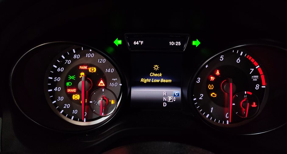Thumbnail 2: 2017 MERCEDES GLA250 X156 SPEEDOMETER INSTRUMENT GAUGE CLUSTER MPH (101k)