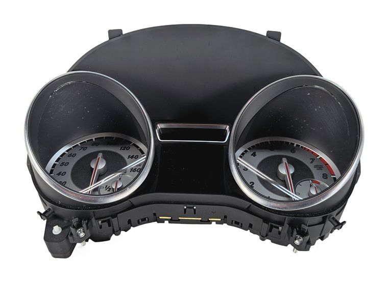 Thumbnail 3: 2017 MERCEDES GLA250 X156 SPEEDOMETER INSTRUMENT GAUGE CLUSTER MPH (101k)
