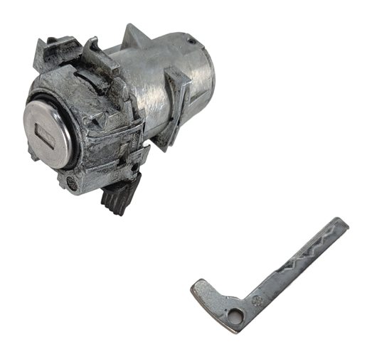Thumbnail 4: 2017 MERCEDES GLA250 (X156) FRONT LEFT DRIVER DOOR LOCK CYLINDER w/ KEY