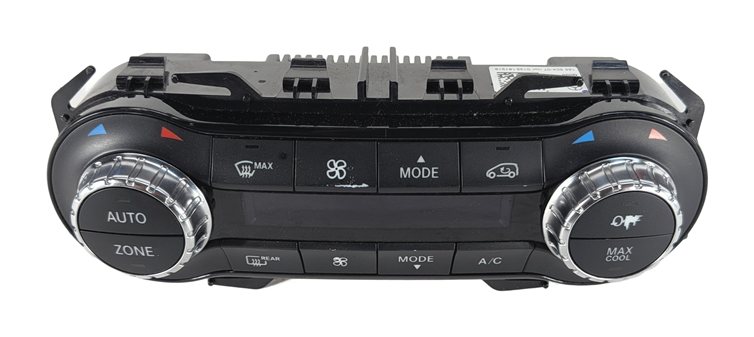 Thumbnail 2: 14-20 MERCEDES CLA GLA (C117 X156) A/C HEATER TEMPERATURE CLIMATE CONTROL PANEL