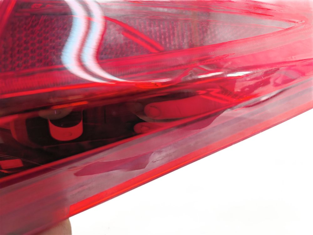 Thumbnail 10: 15-17 MERCEDES GLA250 GLA45 X156 REAR RIGHT LIFTGATE INNER LED TAIL LIGHT LAMP