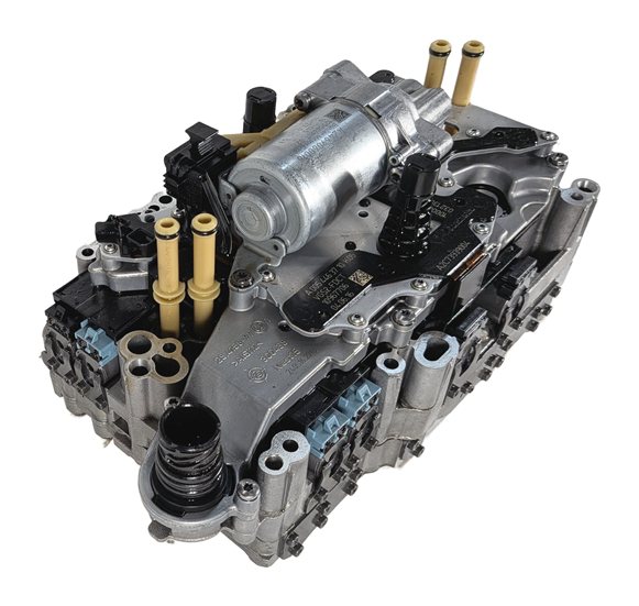 Thumbnail 4: 15-20 MERCEDES GLA CLASS (X156) 7 SPEED AUTO AUTOMATIC TRANSMISSION VALVE BODY