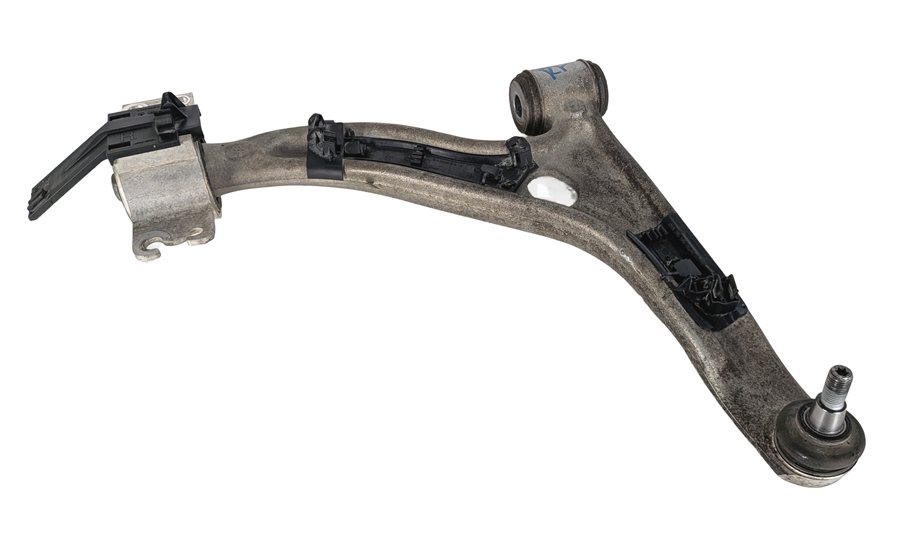 Thumbnail 3: 2015-2020 MERCEDES GLA250 (X156) RIGHT FRONT PASSENGER LOWER CONTROL ARM