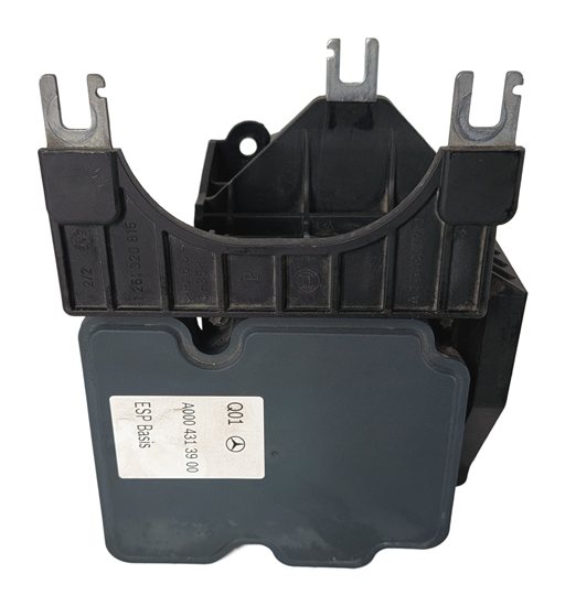 Thumbnail 5: 2015-2020 MERCEDES GLA250 (X156) ABS ANTI LOCK BRAKE PUMP w/ MODULE