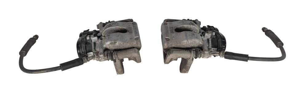 Thumbnail 4: 13-20 MERCEDES B250 CLA250 GLA250 C117 W242 W246 X156 REAR BRAKE CALIPER SET/2