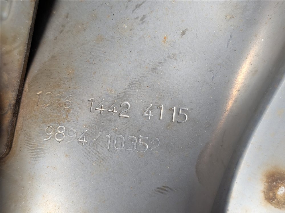 Thumbnail 7: 15-20 MERCEDES GLA250 X156 AMG PACKAGE REAR CHROME EXHAUST TIP FINISHER SET/2