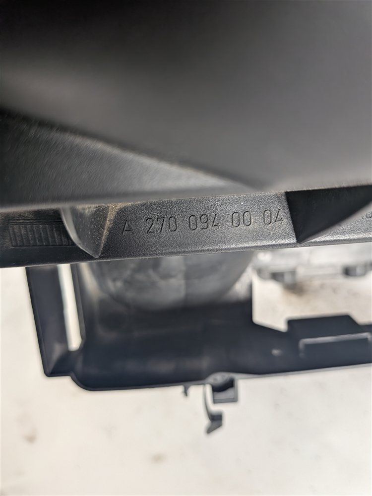 Thumbnail 7: 2013-2020 MERCEDES B250 CLA250 GLA250 (C117 W156 W246) AIR INTAKE FILTER BOX