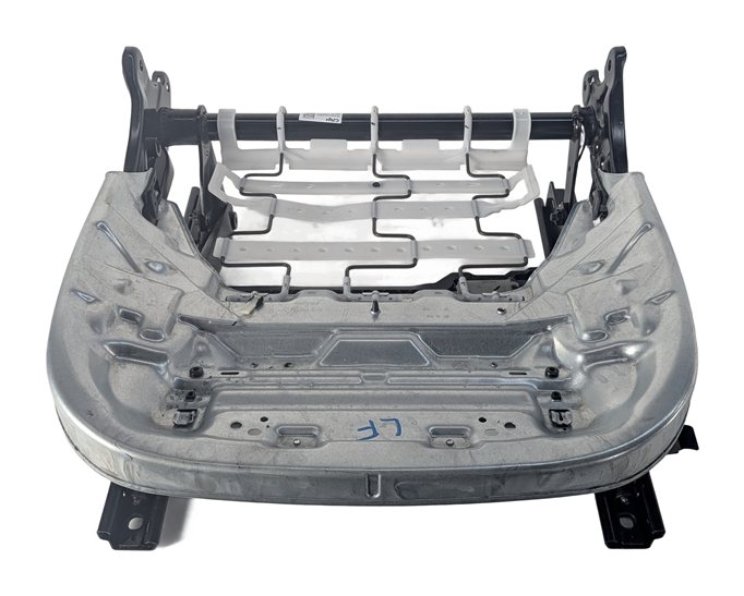 Thumbnail 3: 2016-2020 MERCEDES BENZ GLA250 (X156) LEFT FRONT DRIVER SEAT TRACK w/ MOTORS