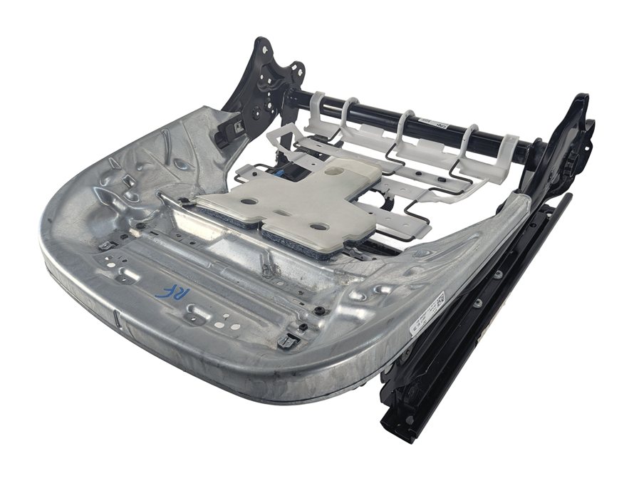 Thumbnail 2: 16-20 MERCEDES BENZ GLA250 (X156) RIGHT FRONT PASSENGER SEAT TRACK w/ MOTORS