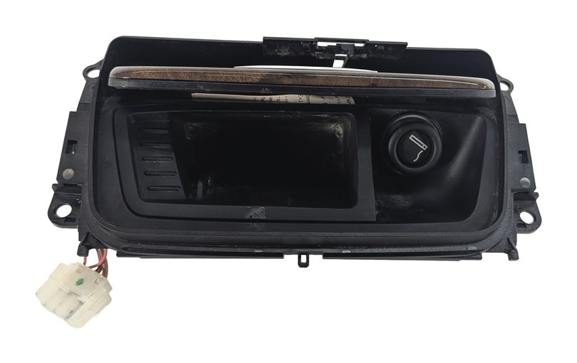 Thumbnail 3: 08 BMW 335I (E90) FRONT CENTER CONSOLE ASHTRAY w/CIGARETTE LIGHTER TRIM