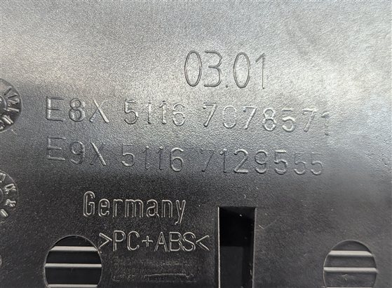 Thumbnail 5: 08 BMW 335I (E90) FRONT CENTER CONSOLE ASHTRAY w/CIGARETTE LIGHTER TRIM