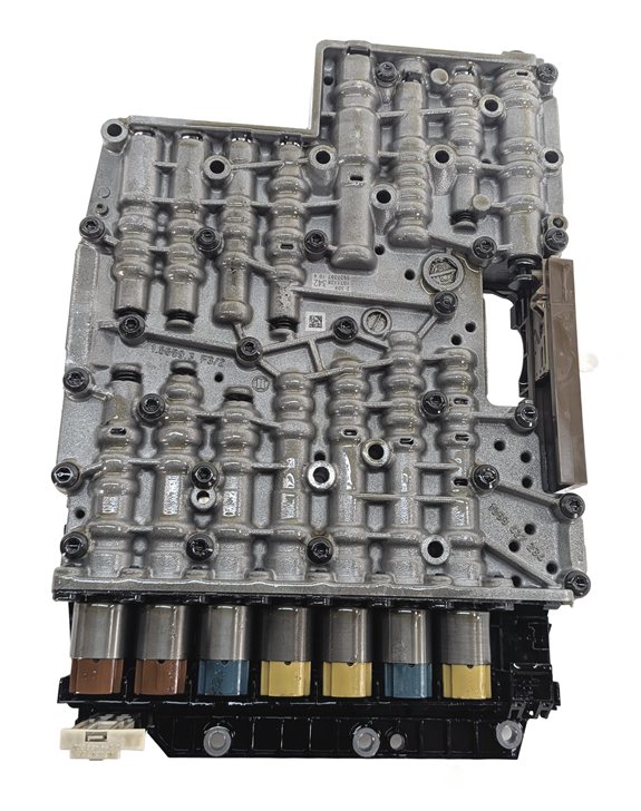 Thumbnail 4: 07-11 BMW 135i 335i (E87 E90) 3.0L 6HP-19 TRANSMISSION VALVE BODY MECHATRONIC