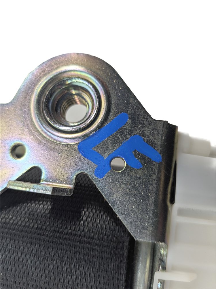 Thumbnail 5: 06-11 BMW 3 SERIES M3 (E90 E92) FRONT LEFT SEAT BELT RETRACTOR (Black)