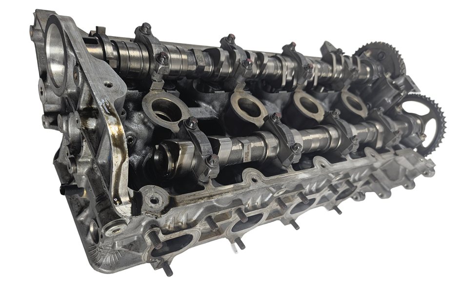 Thumbnail 4: 10-13 PORSCHE PANAMERA (970 G1) RWD N/A 4.8L M48 V8 ENGINE RIGHT CYLINDER HEAD