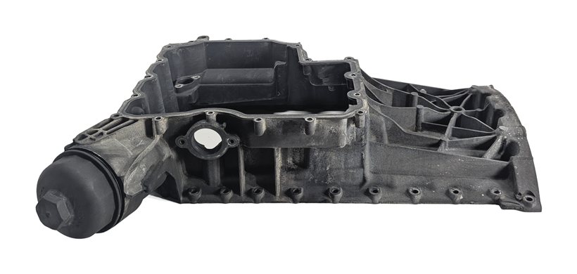 Thumbnail 4: 2010-2016 PORSCHE PANAMERA (970 G1) 4.8L M48.20 AUTO RWD UPPER ENGINE OIL PAN