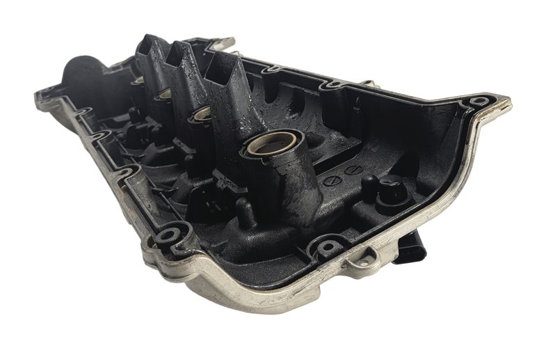 Thumbnail 3: 2010-2018 PORSCHE CAYENNE PANAMERA (958 970 G1) 4.8L V8 ENGINE RIGHT VALVE COVER