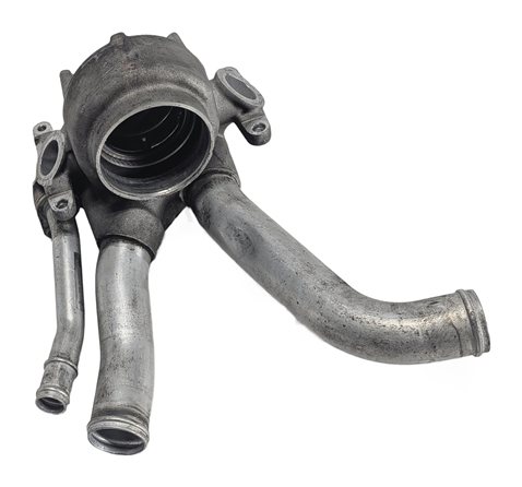 Thumbnail 2: 2011 PORSCHE PANAMERA (970) 4.8L V8 ENGINE COOLANT THERMOSTAT HOUSING