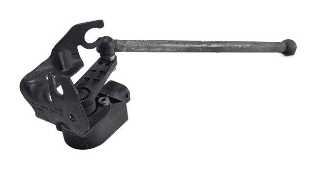 Thumbnail 2: 2011 PORSCHE PANAMERA (970) REAR RIGHT SUSPENSION RIDE HEIGHT LEVEL SENSOR