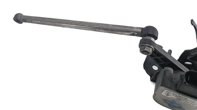 Thumbnail 4: 2011 PORSCHE PANAMERA (970) REAR RIGHT SUSPENSION RIDE HEIGHT LEVEL SENSOR