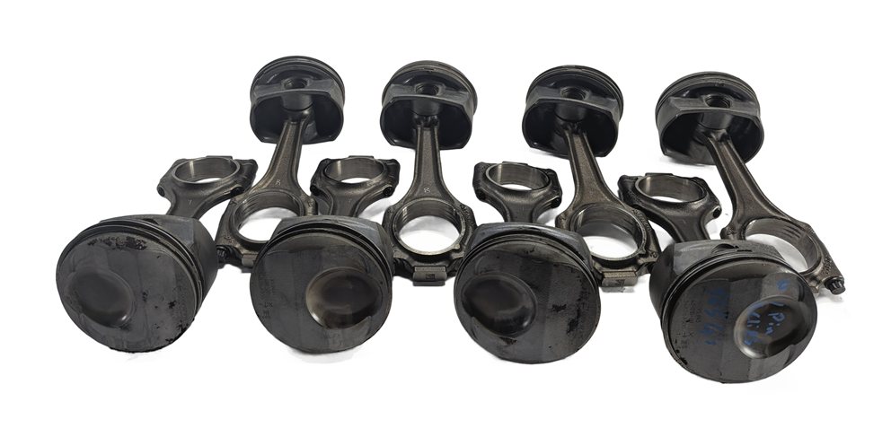 08-12 PORSCHE CAYENNE PANAMERA (958 970) 3.6L M46 4.8L M48 ENGINE PISTON SET/8