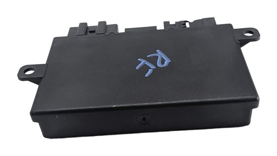 Thumbnail 2: 2011 PORSCHE PANAMERA (970) FRONT RIGHT PASSENGER SEAT MEMORY CONTROL MODULE