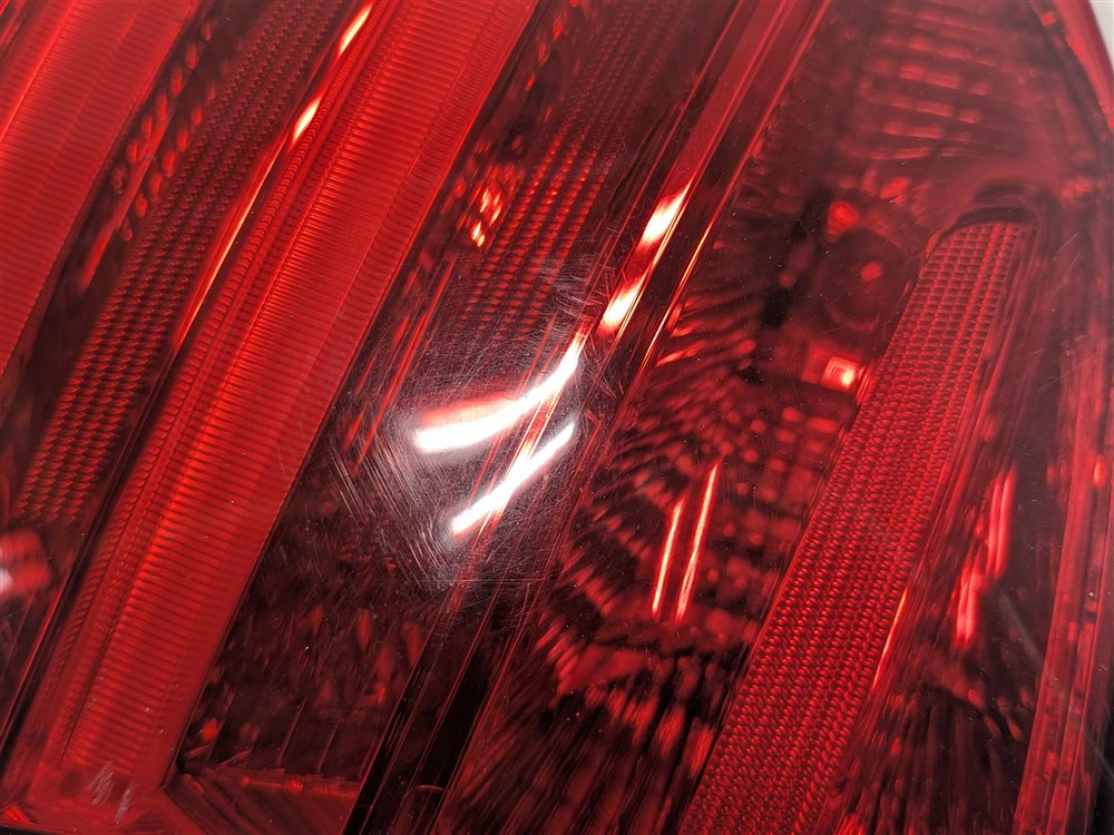 Thumbnail 5: 12-15 BMW 3 SERIES (F30) SEDAN LEFT DRIVER OUTER TAILLIGHT BRAKE LIGHT LAMP
