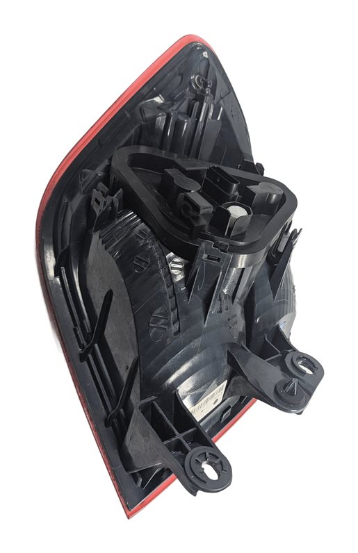 Thumbnail 4: 12-15 BMW 3 SERIES (F30) SEDAN RIGHT PASSENGER OUTER TAILLIGHT BRAKE LIGHT LAMP