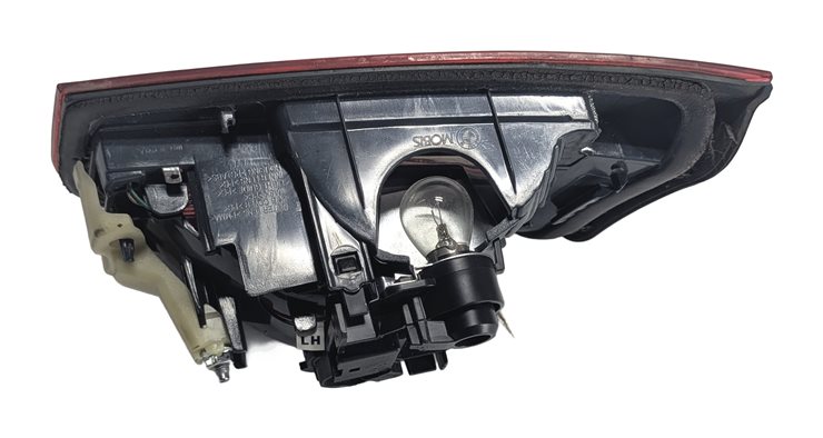 Thumbnail 5: 12-15 BMW 320i 328i 335i M3 (F30) SEDAN LEFT TRUNK INNER TAILLIGHT LIGHT LAMP