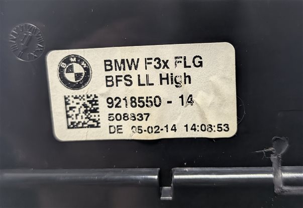 Thumbnail 6: 2014 BMW 328D (F30) FRONT RIGHT PASSENGER DASH HEAT AIR AC VENT (Black)