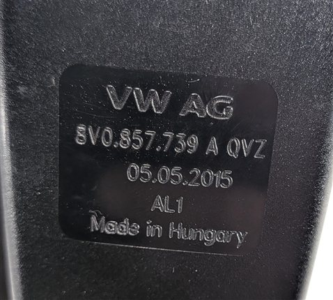 Thumbnail 12: 2015 AUDI A3 (8V) REAR SEAT SEATBELT BUCKLE RECEIVER SET/2 (Black)