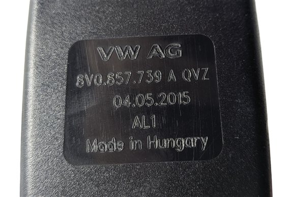 Thumbnail 13: 2015 AUDI A3 (8V) REAR SEAT SEATBELT BUCKLE RECEIVER SET/2 (Black)