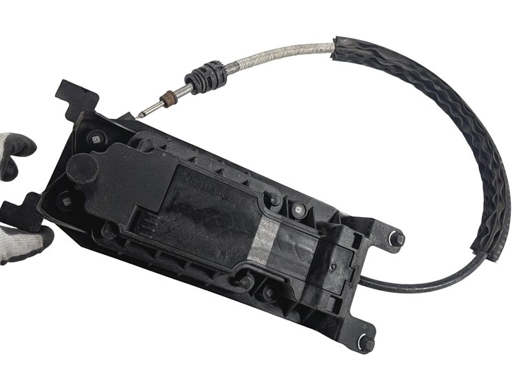 Thumbnail 7: 2015-2020 AUDI A3 S3 (8V) TRANSMISSION GEAR SHIFTER SHIFT BOX w/ CABLE