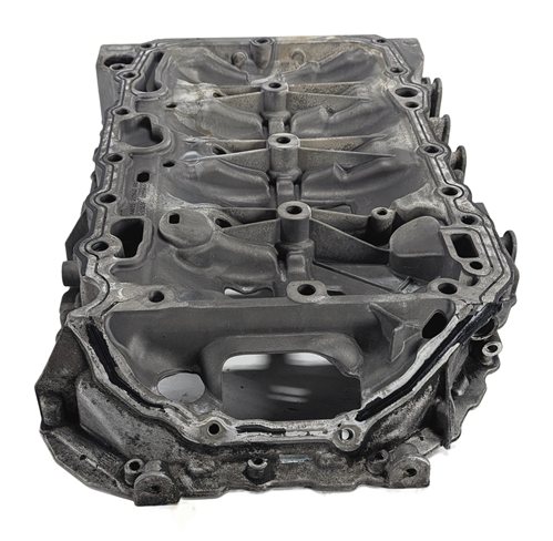 Thumbnail 6: 2015-2019 AUDI A3 (8V) 2019-2023 Q3 (F3) 1.8L 2.0L GASOLINE ENGINE UPPER OIL PAN