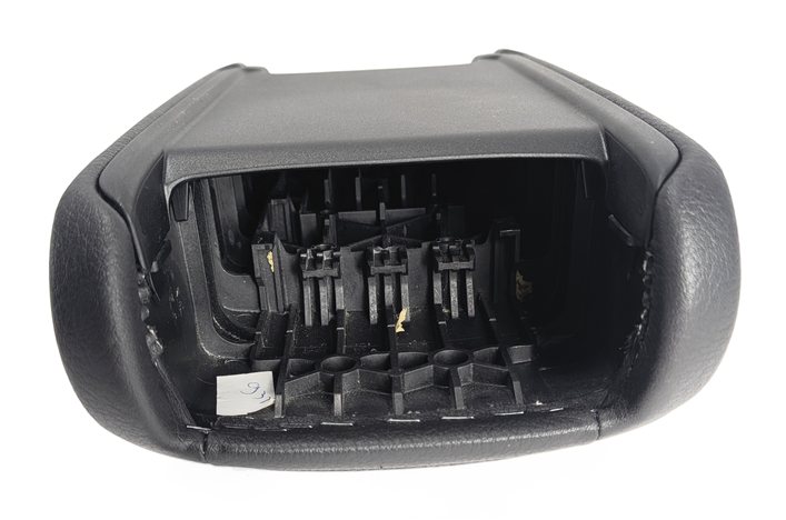 Thumbnail 8: 15-20 AUDI A3 S3 (8V) FRONT CENTER CONSOLE ARM REST LID (Black)