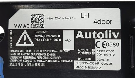 Thumbnail 15: 15-20 AUDI A3 S3 RS3 (8V) SEDAN FRONT LEFT DRIVER SEATBELT RETRACTOR (Black)